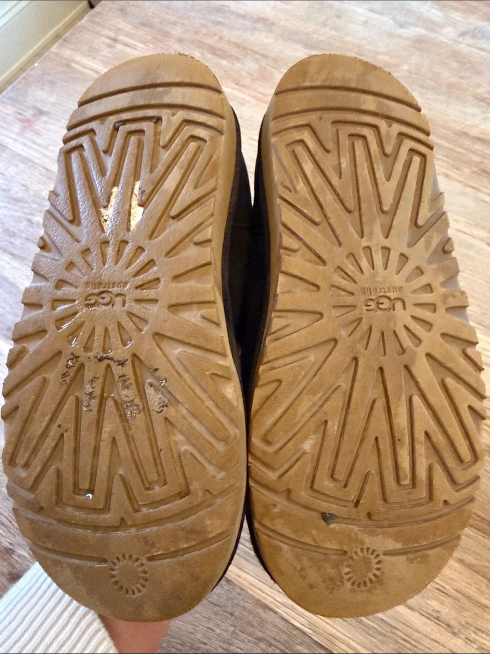 UGG classic kids